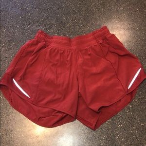 Lululemon Hotty Hot 4” Tall Shorts
